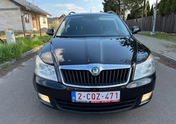 Skoda Octavia cena 28800 przebieg: 241123, rok produkcji 2011 z Złotoryja małe 191